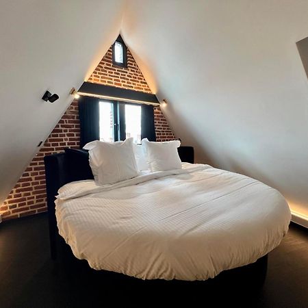 Agora Tournai Wellness Suites 3 Appartements Touristiques Sur La Grand-Place 외부 사진